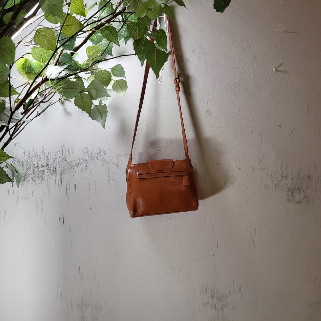 NICOLE 레더 크로스백 상품이미지6