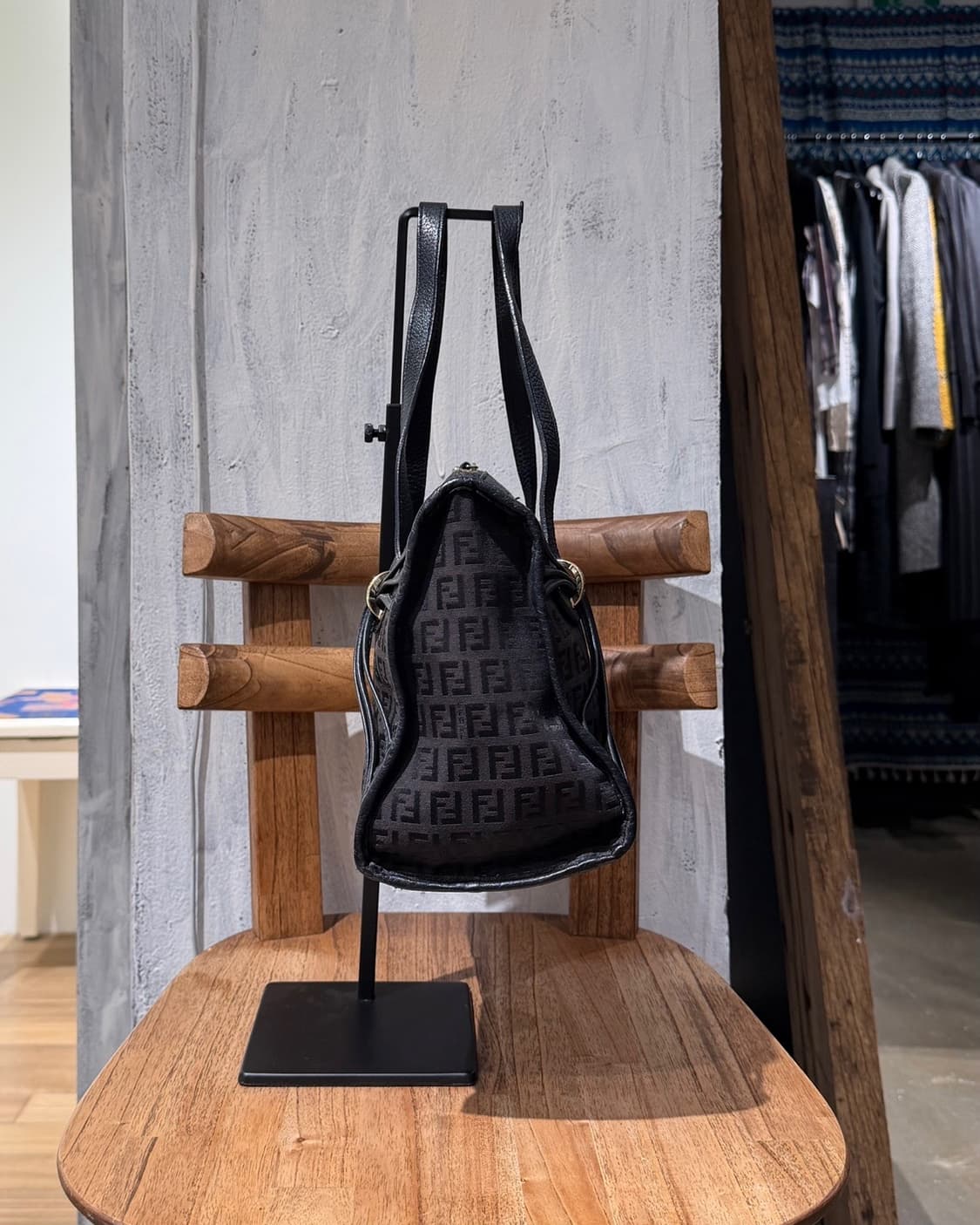 펜디 브라운 주키노 캔버스 토트백 상품이미지3