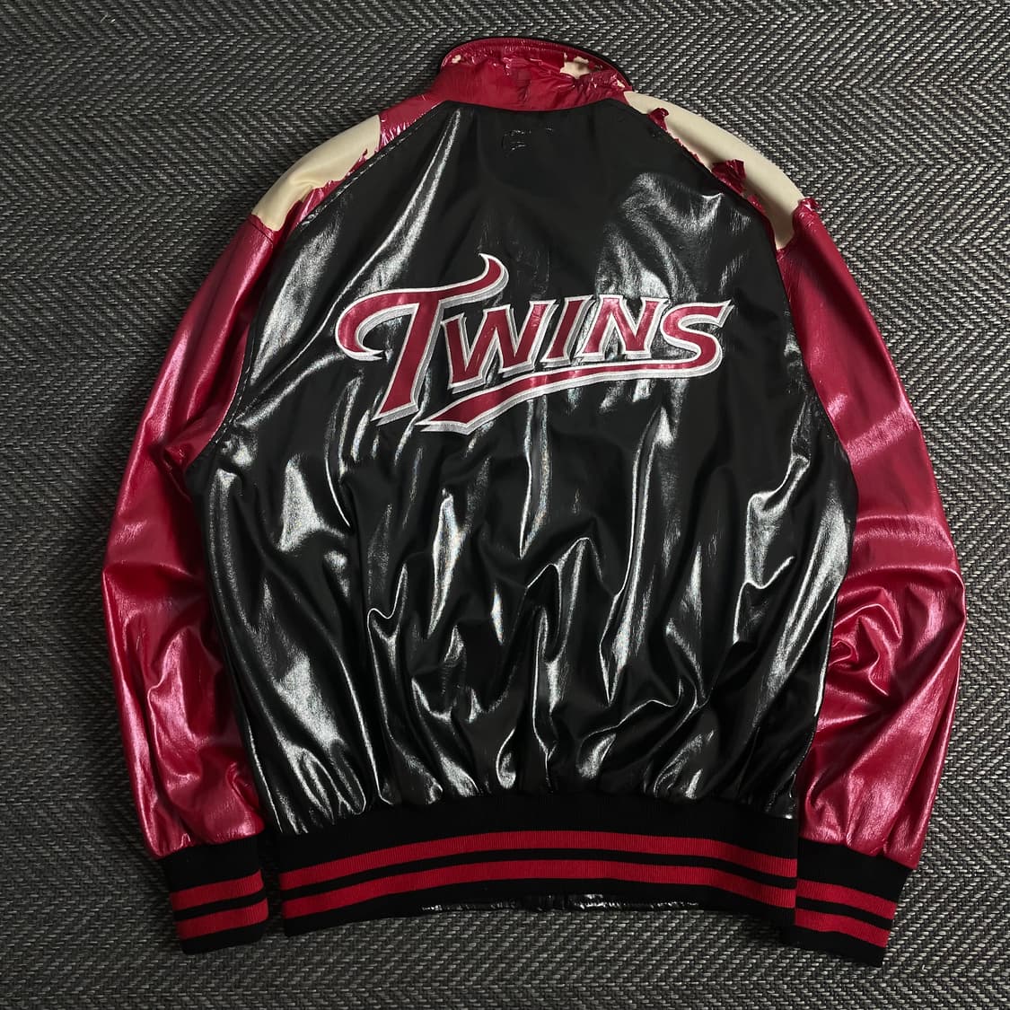 데상트 KBO Lg 트윈스 유광 바시티 자켓o 3803 상품이미지1