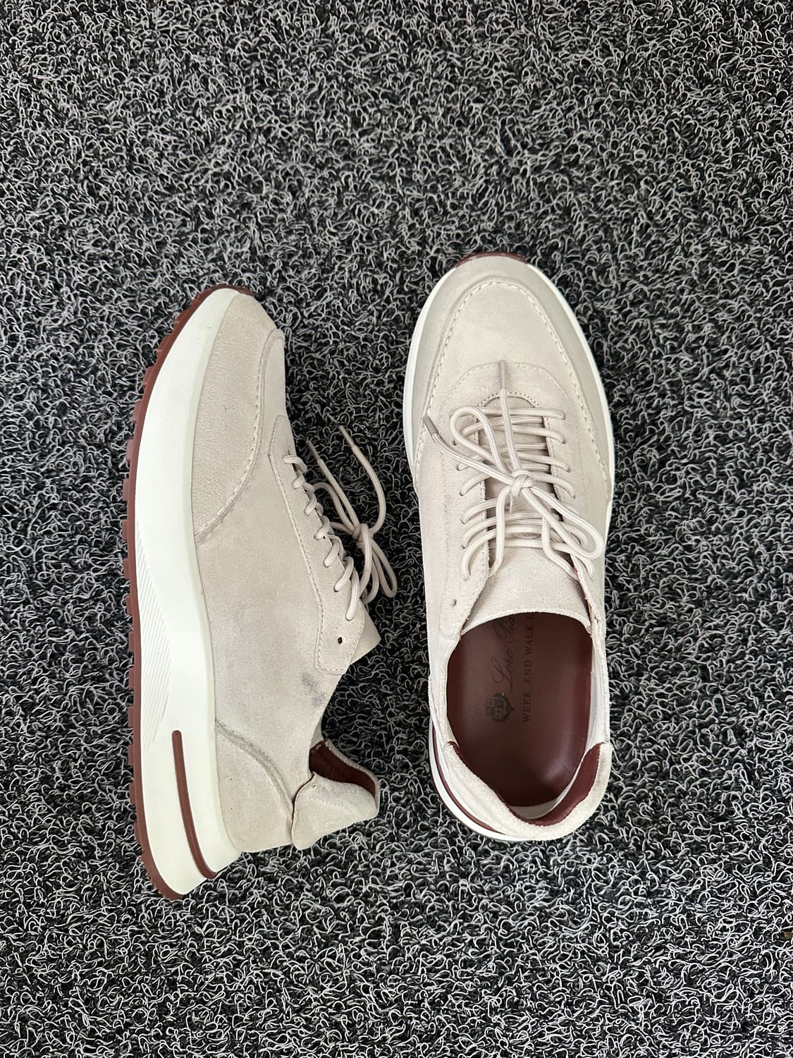 로로피아나 위크엔드 워크 스니커즈 41 / 255 상품이미지5