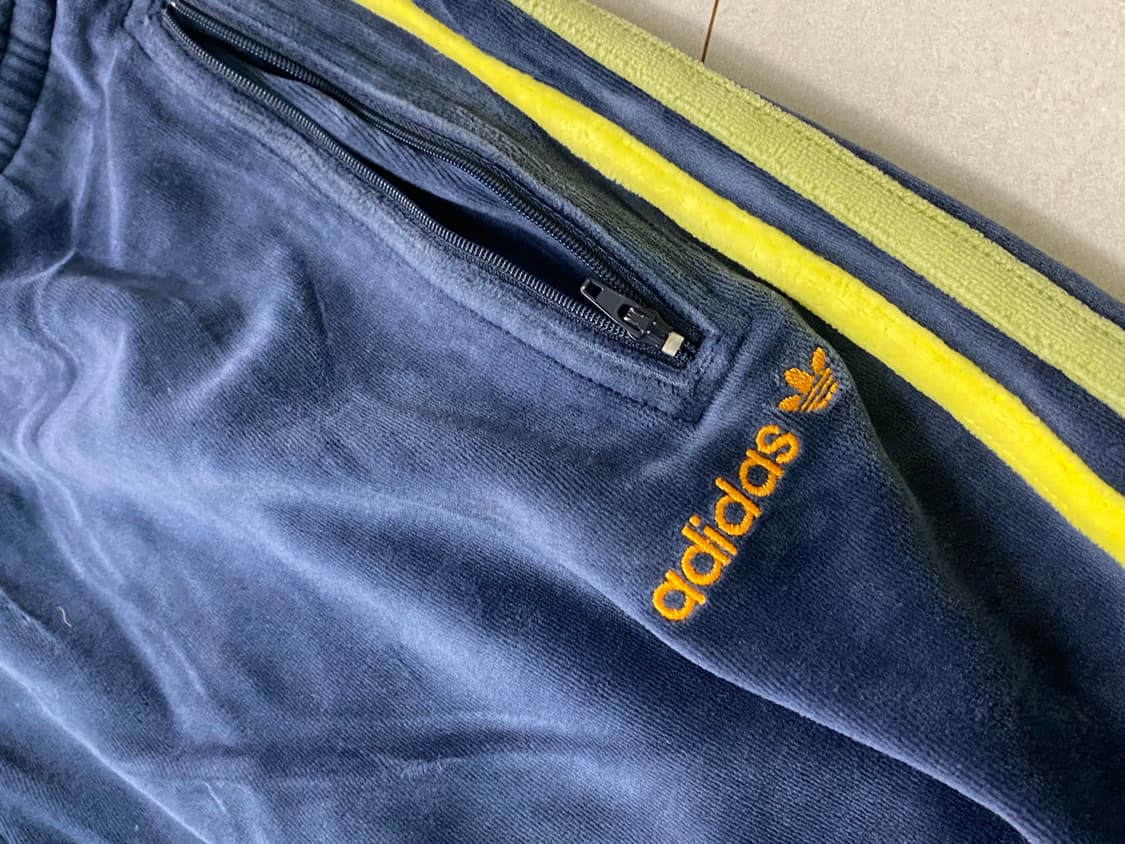 아디다스 오리지널 벨벳 트레이닝복 세트 L 상품이미지9