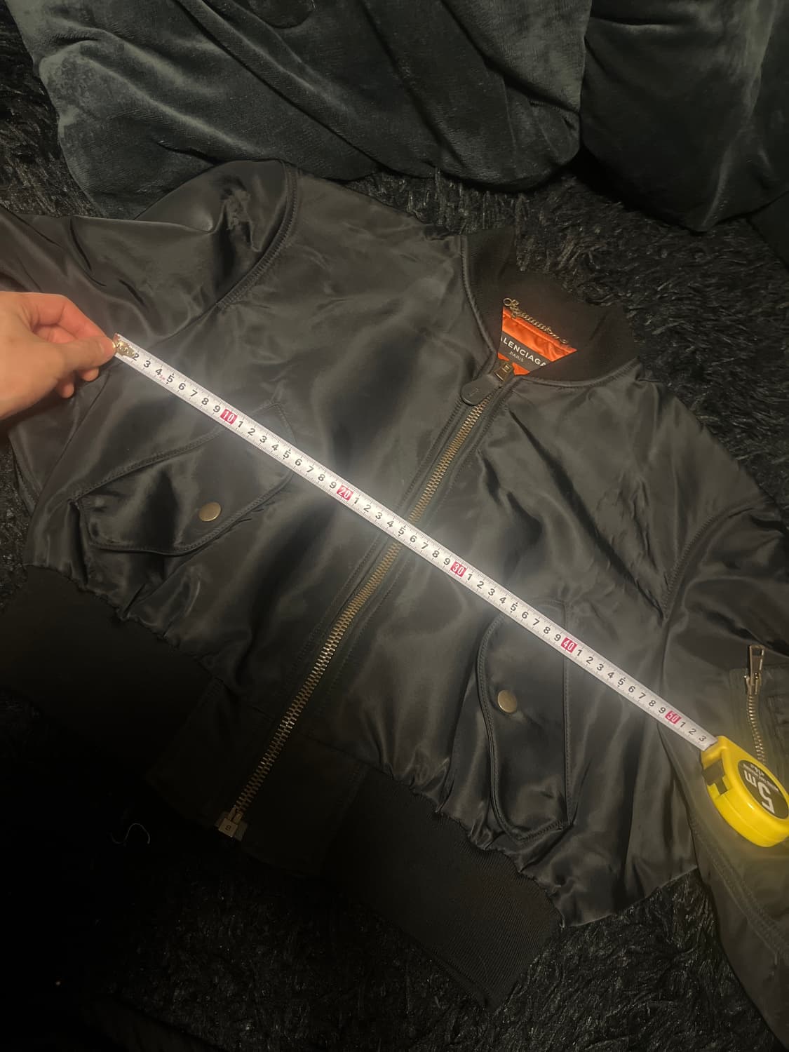 S) 발렌시아가 크롭 봄버 블랙 상품이미지2