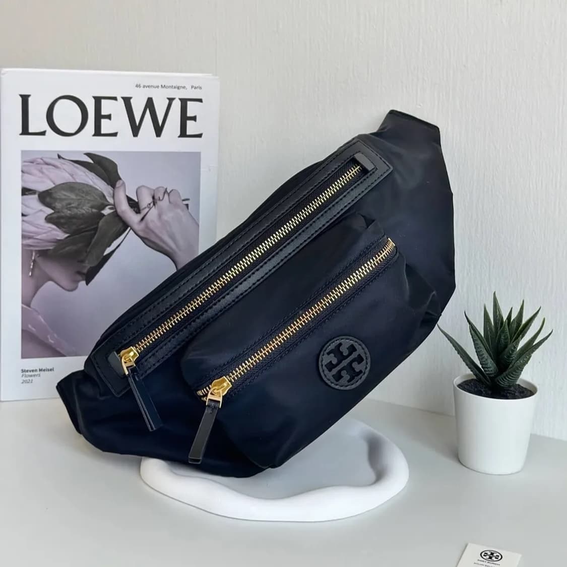 토리버치 나일론 벨트백 네이비 상품이미지8