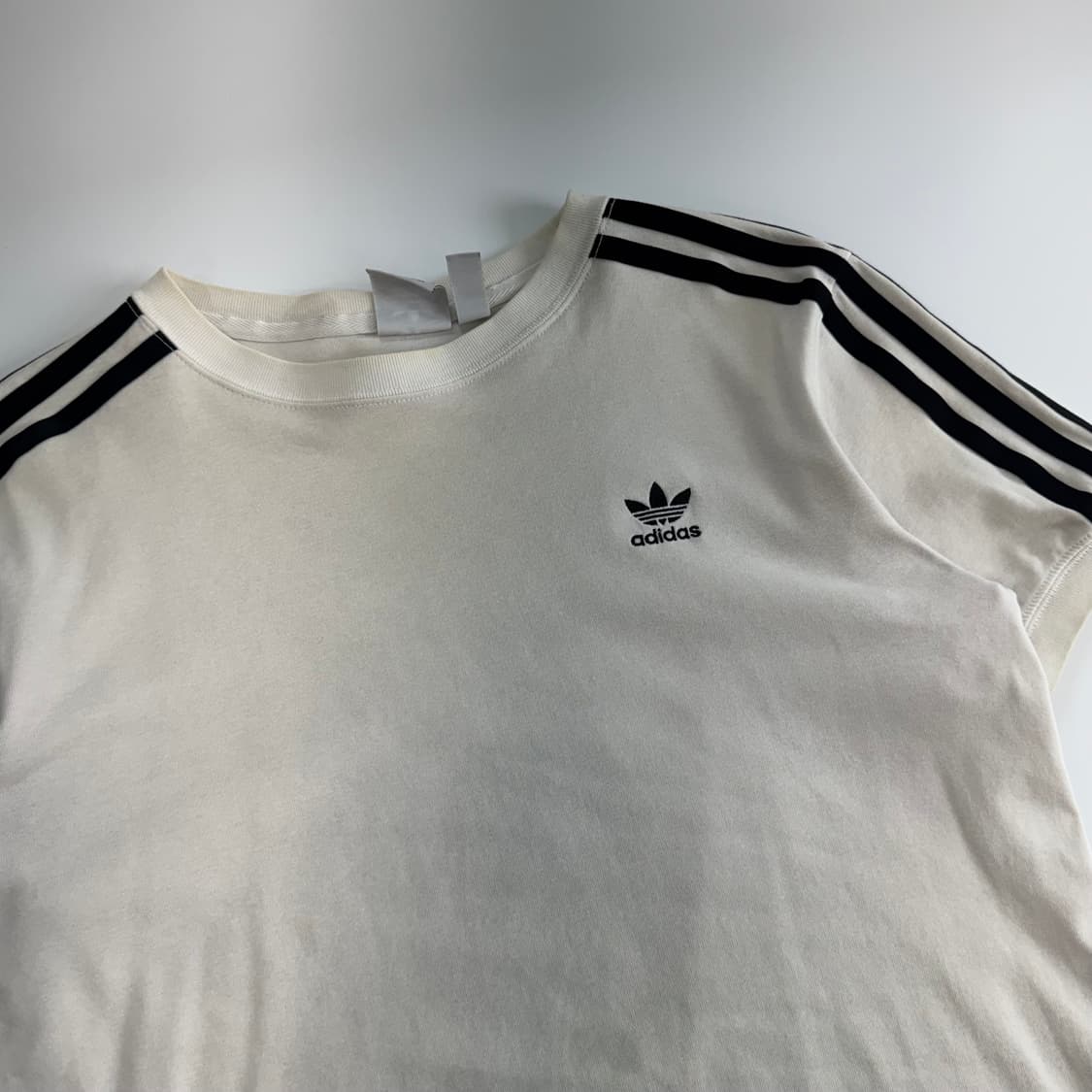 Adidas 아디다스 트랙탑 아이보리 반팔  상품이미지4