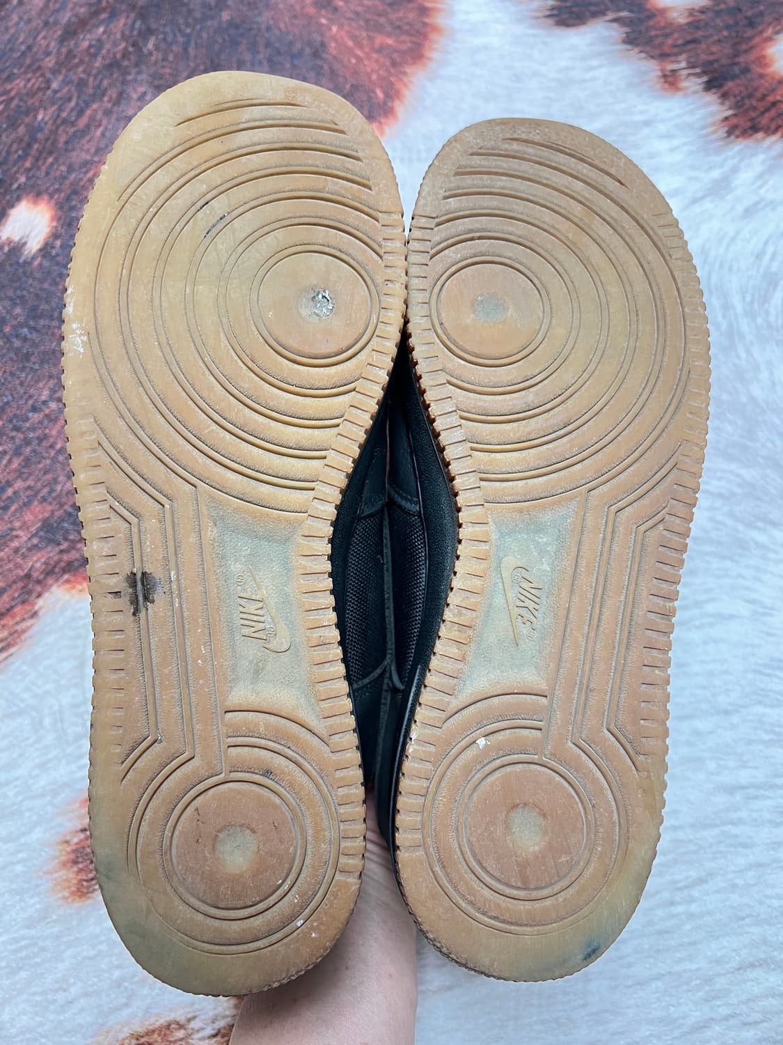 나이키 에어포스 1 고어텍스 블랙 285mm 상품이미지6