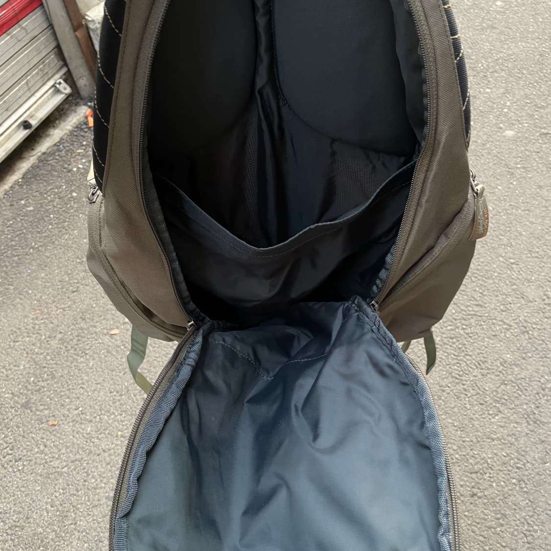 90s 아디다스 대대장 카키 베이지 고프코어 백팩 올드스쿨 가방 상품이미지5