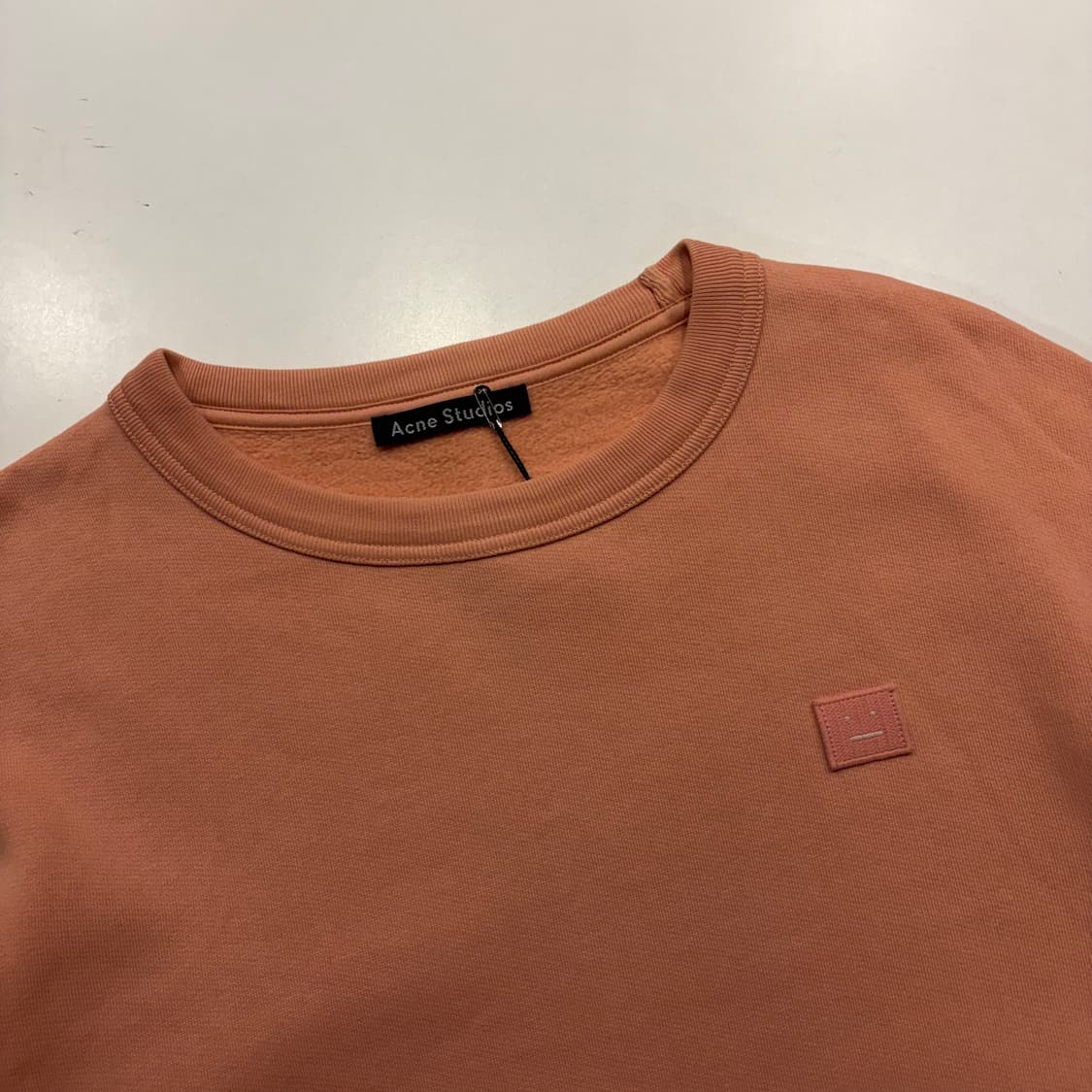 [S] 아크네 스튜디오 페어뷰 맨투맨 피치 B361 상품이미지3