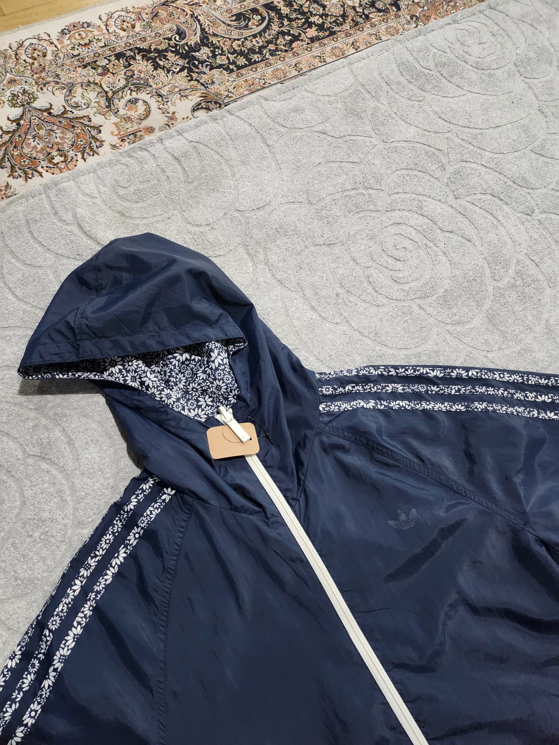 아디다스 양면 리버서블 후드 바람막이 상품이미지4