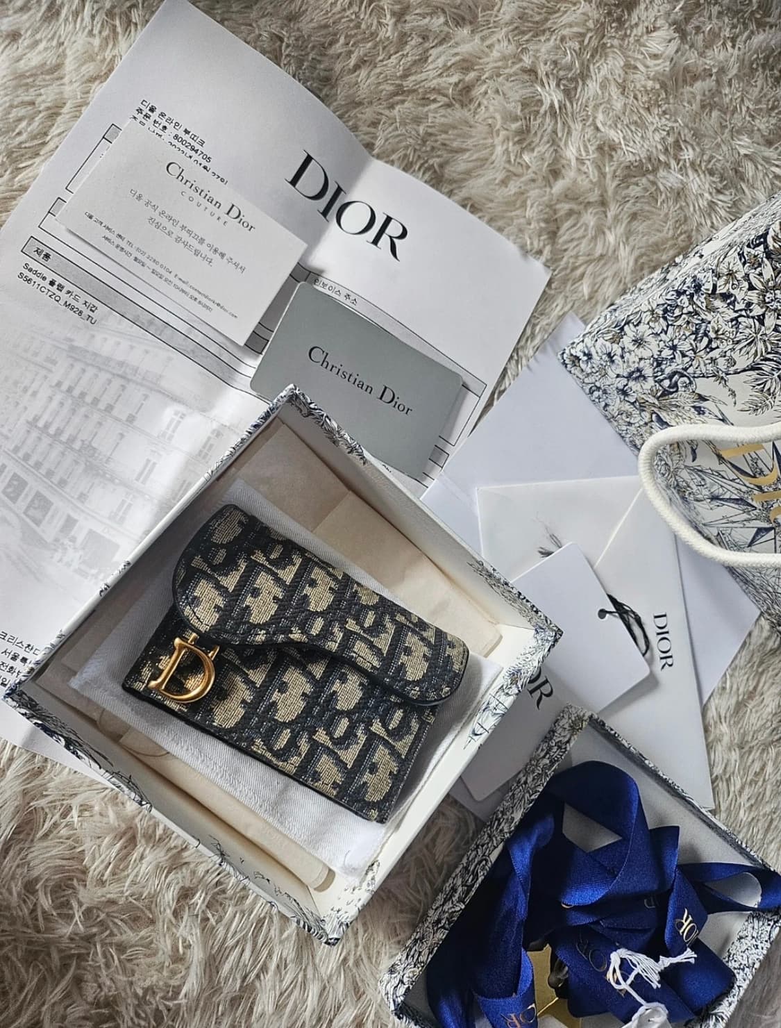 디올 오블리크 새들 지갑 상품이미지3