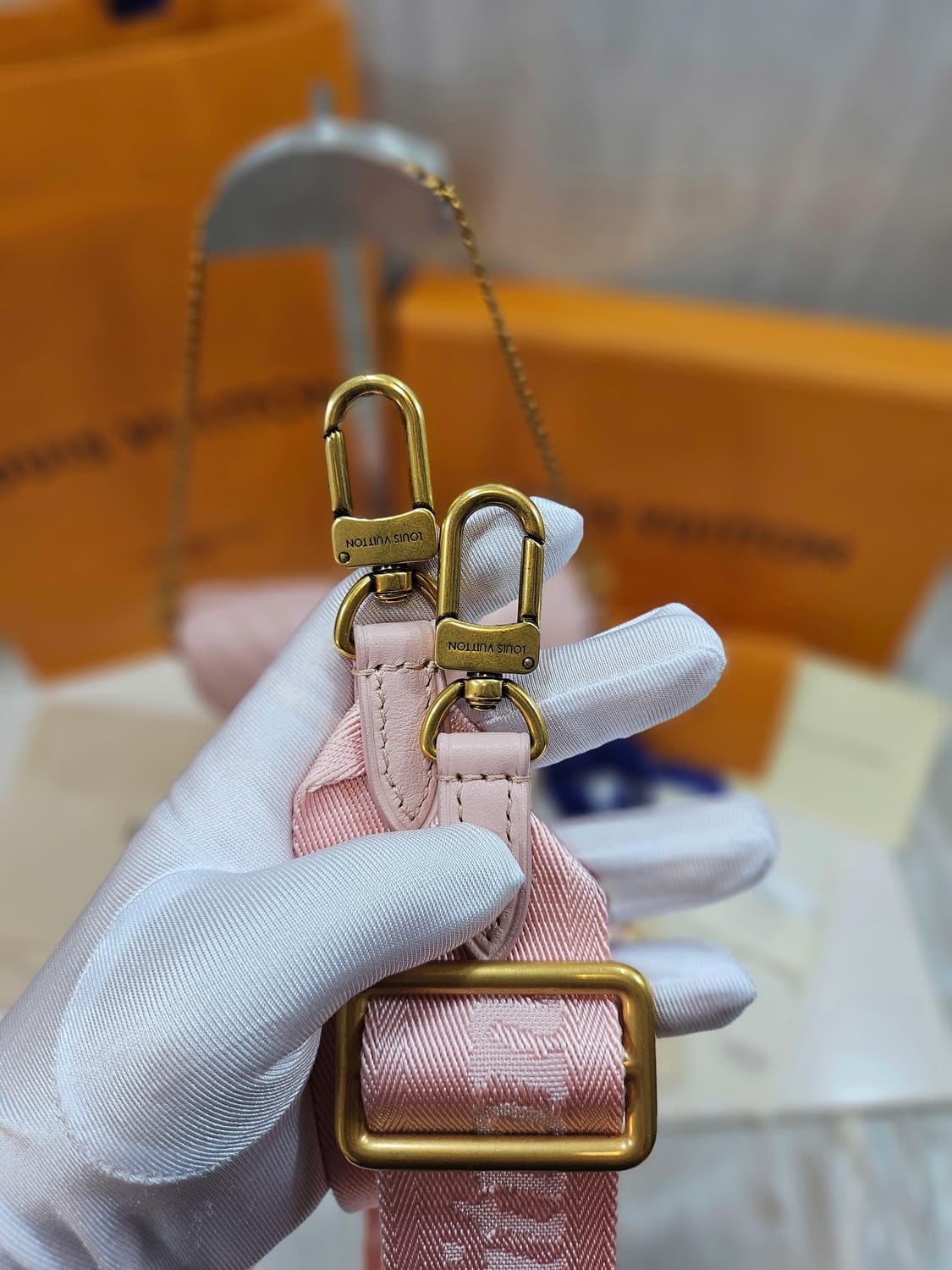 [정품] LV루이비통 뉴웨이브 멀티포쉐트 상품이미지10