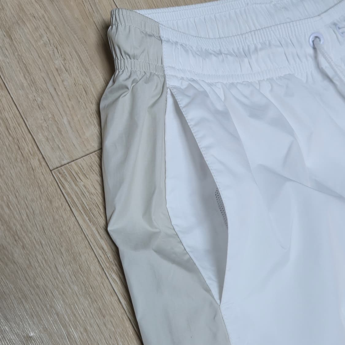 M) 나이키 우먼 우븐 트랙 조거 팬츠 화이트 상품이미지6