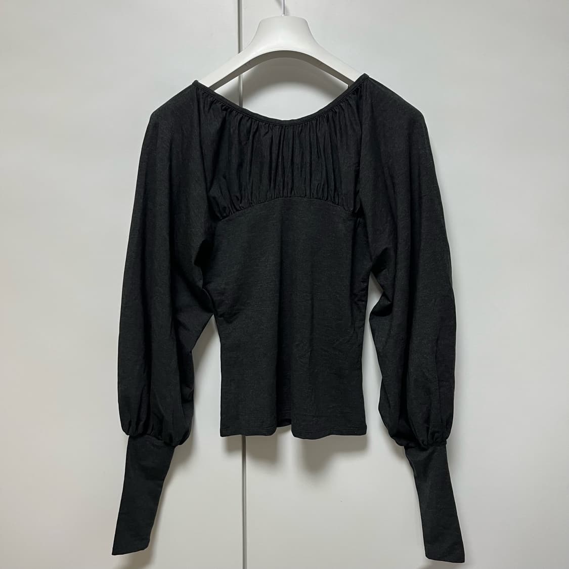 [S]팔로마울 Tapioca 모달 롱 슬리브리스 탑 상품이미지3