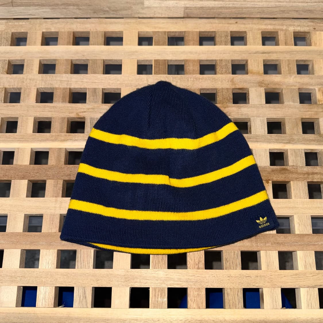 아디디스 스트라이프 리버시블 비니 상품이미지2