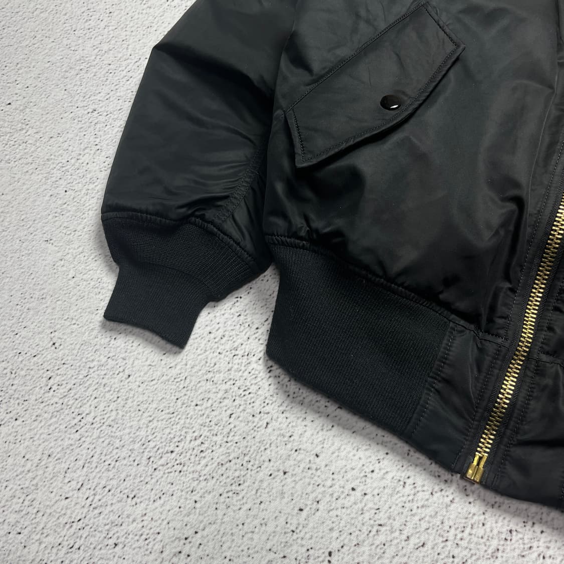 Alpha Industries MA-1 Flight Jacket 상품이미지4