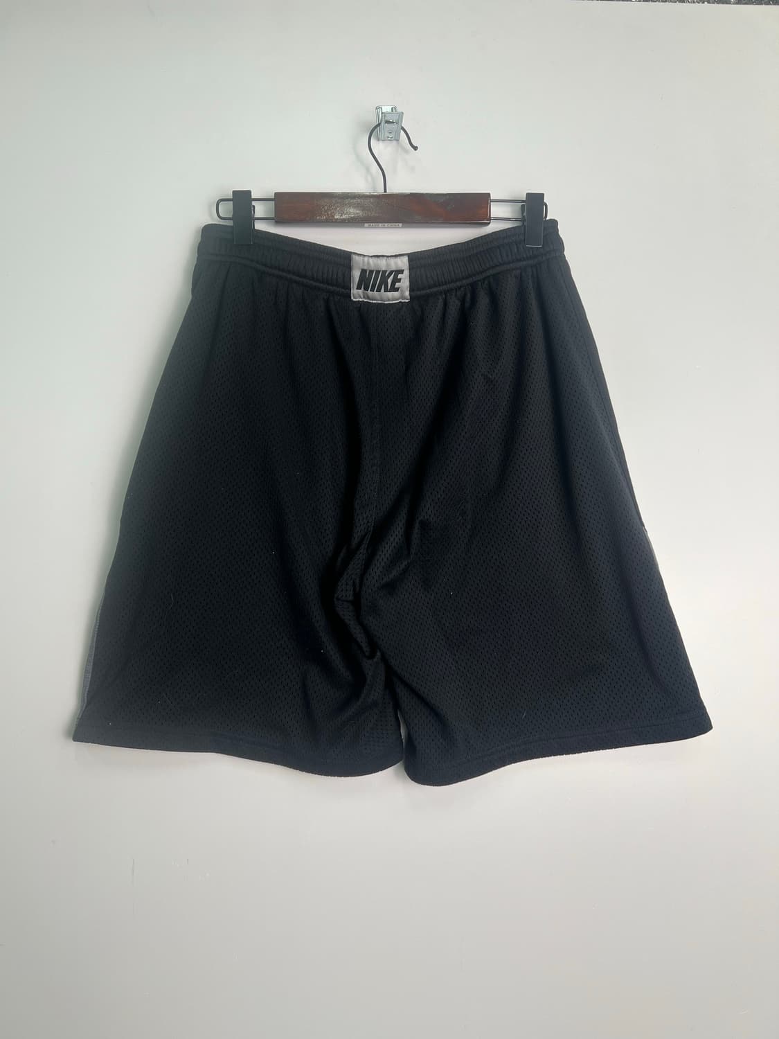 나이키 블랙 반바지 상품이미지3