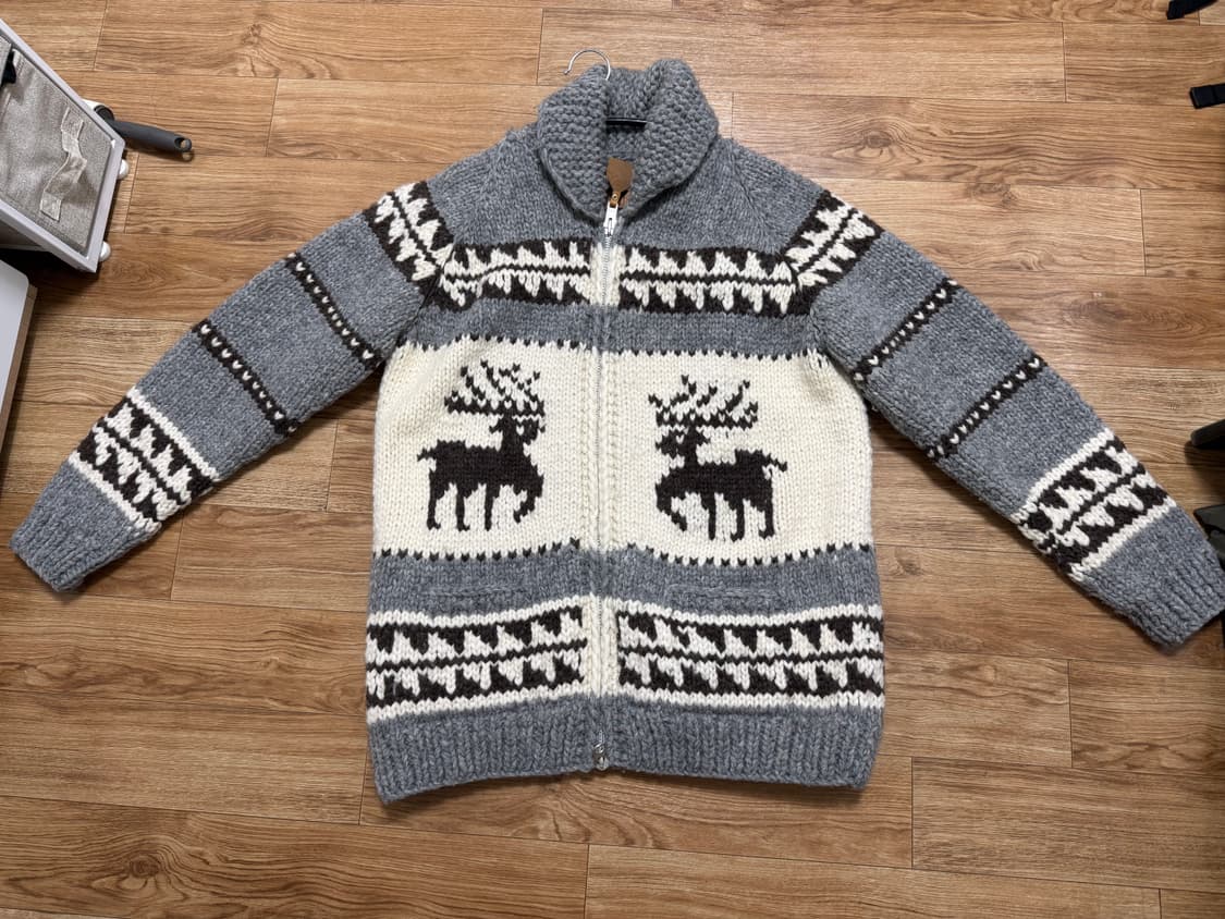 카나타 사슴 코위찬 48사이즈 판매합니다 상품이미지1