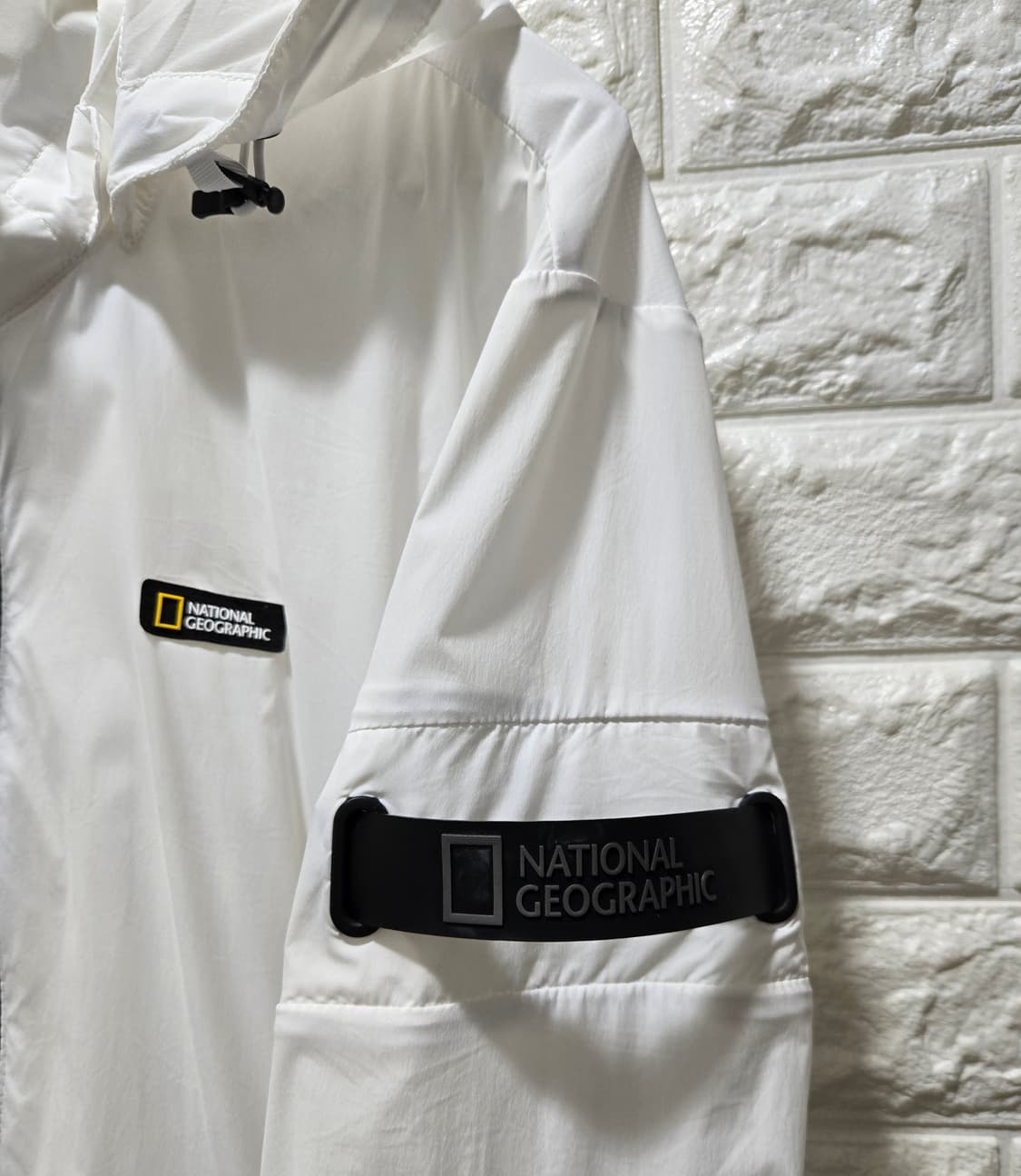 내셔널지오그래픽 패커블 경량 바람막이 자켓 95 상품이미지5