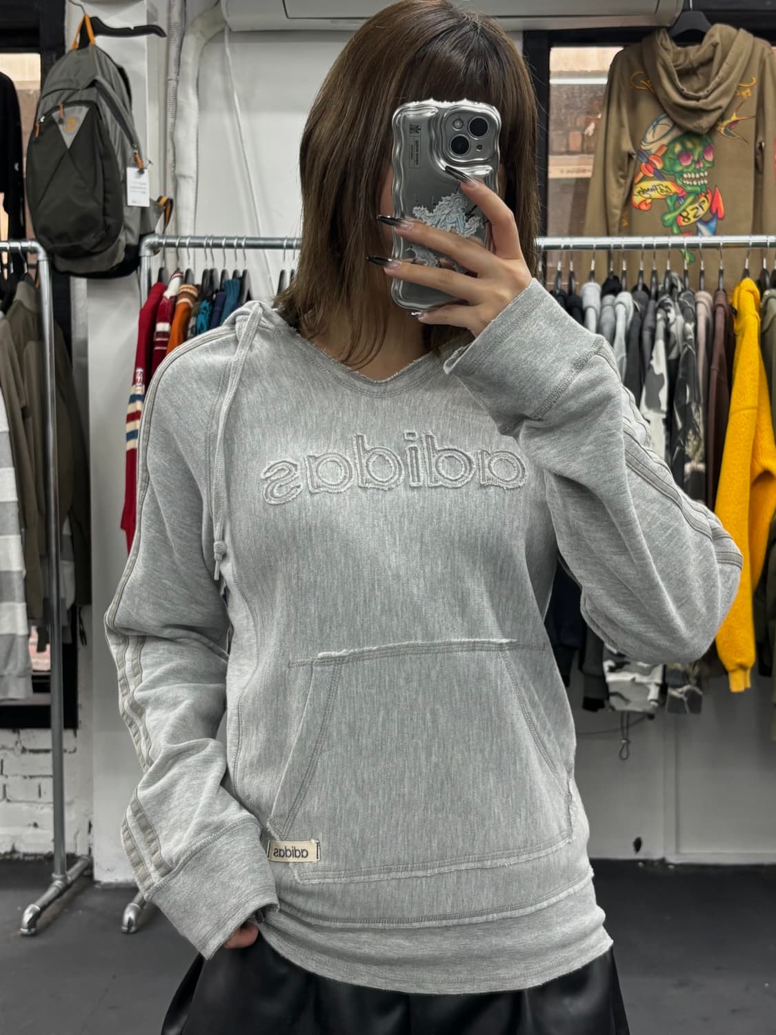 아디다스 빅로고 그런지 후드 상품이미지2