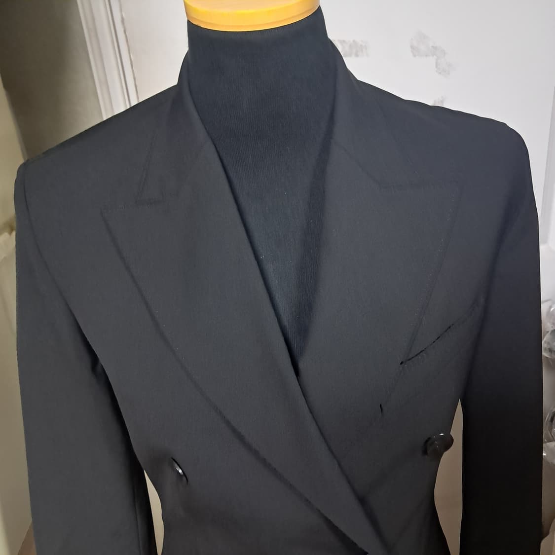 띠어리 블랙 더블 버튼자켓 0사이즈(거의새제품, 20년제품) 상품이미지6