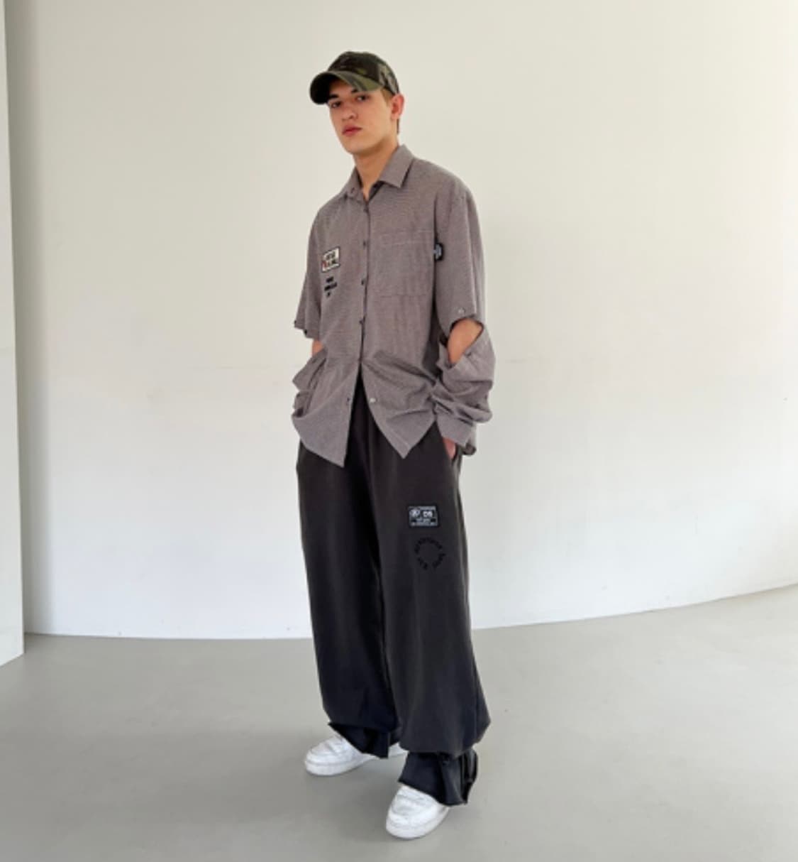 더미스테리어스호텔 패치 스트랩 데미지 팬츠 상품이미지3