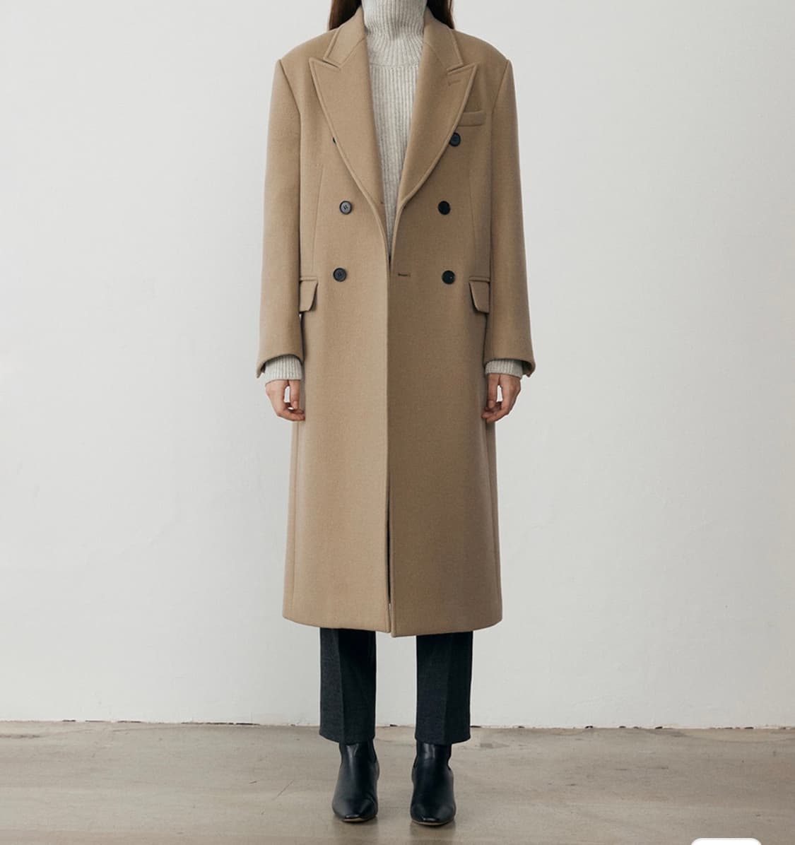 던스트 베이지 더블 코트 상품이미지1