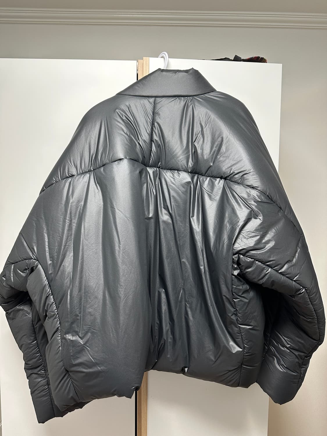 이지 갭 엔지니어드 바이 발렌시아가 라운드 자켓 2 블랙 패딩 상품이미지2