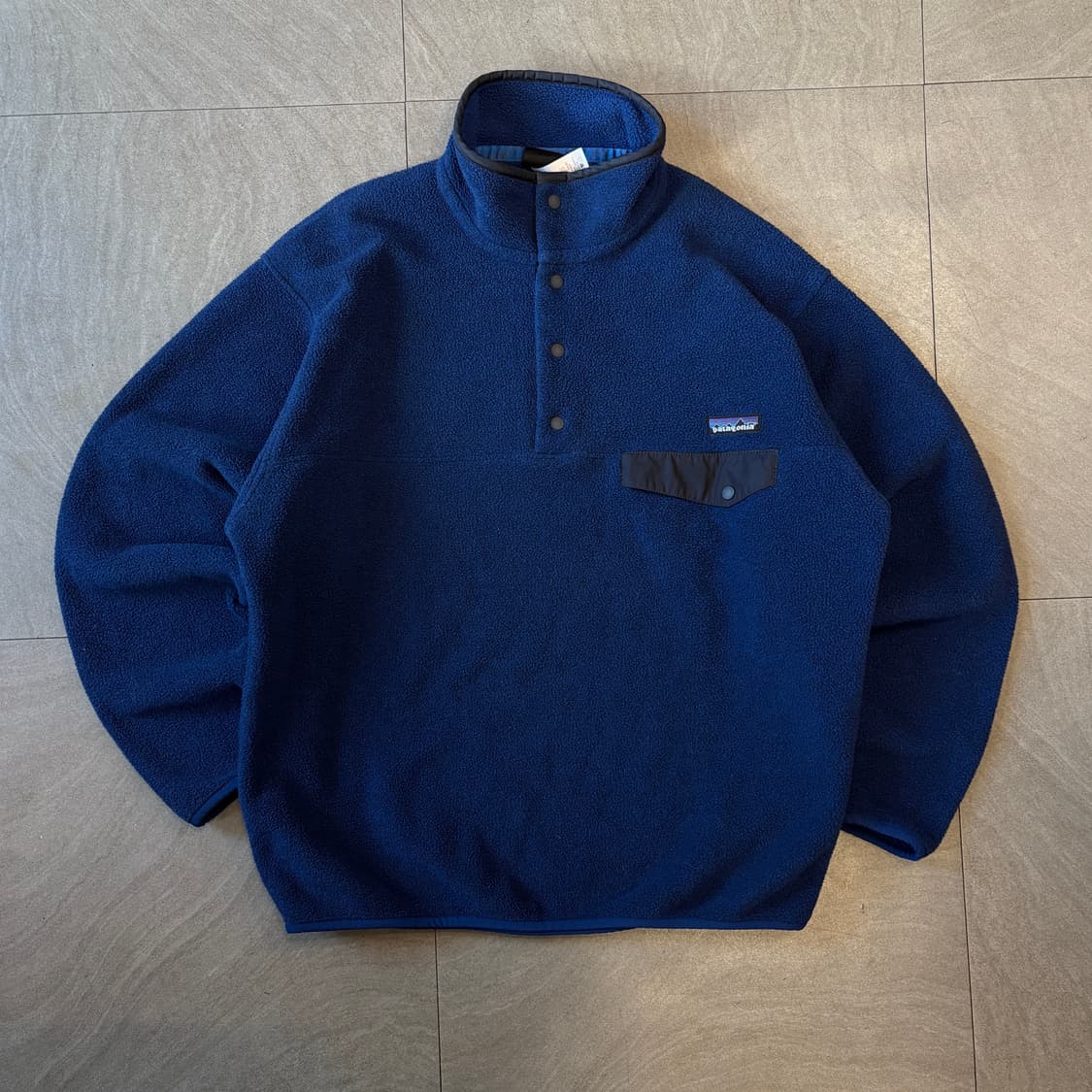 파타고니아 정품 신칠라 네이비 스냅티 상품이미지1