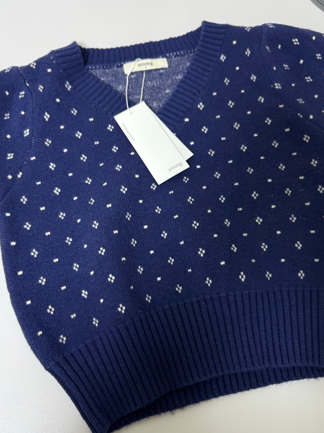 어몽 퍼프 니트 블루 새상품 (92000원) 상품이미지9