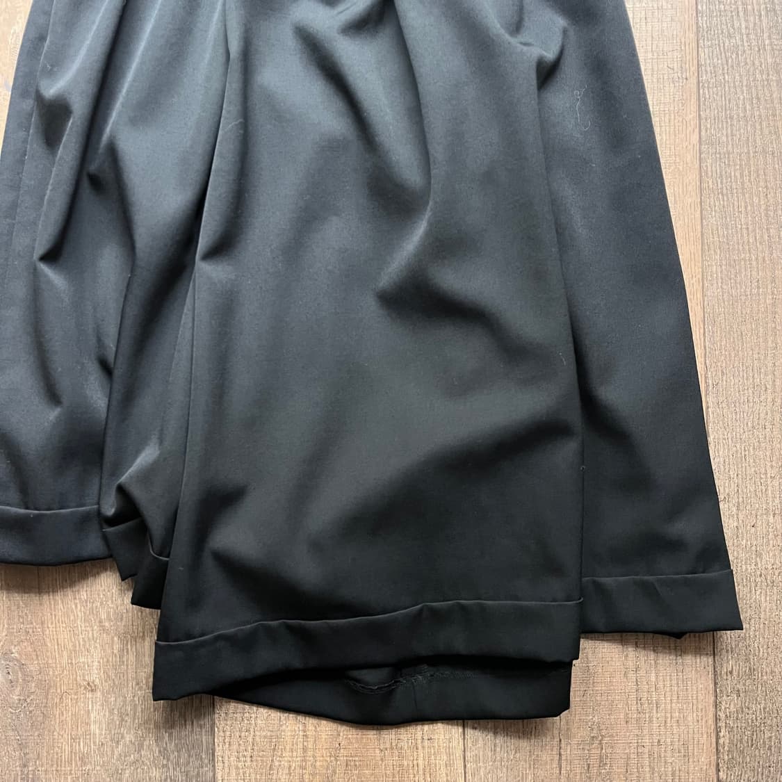 Asymmetry Wide Gaucho Pants 상품이미지5