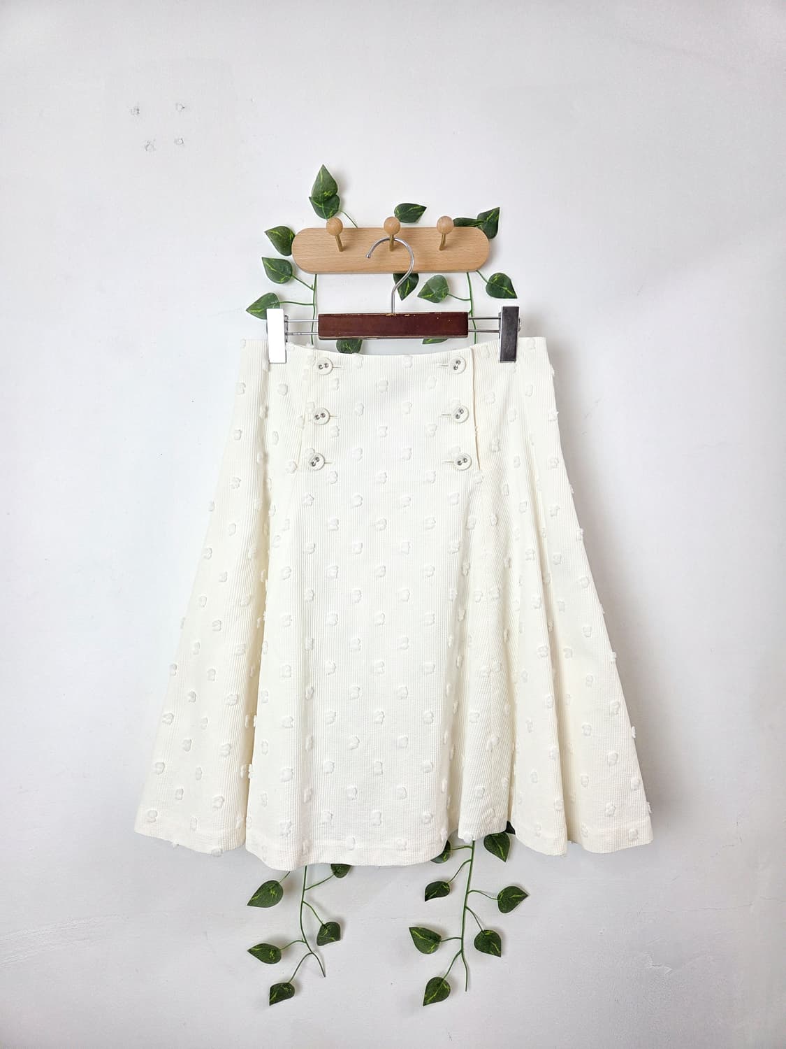 도트 코듀로이 미디 스커트 상품이미지1