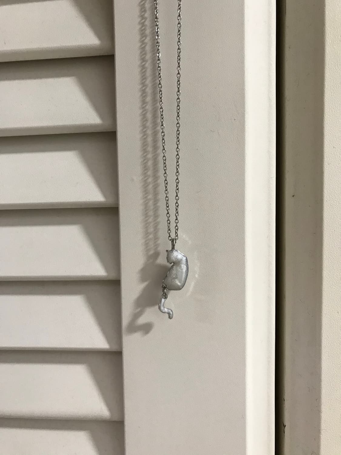 써지컬 고양이 팬던트 목걸이 상품이미지1