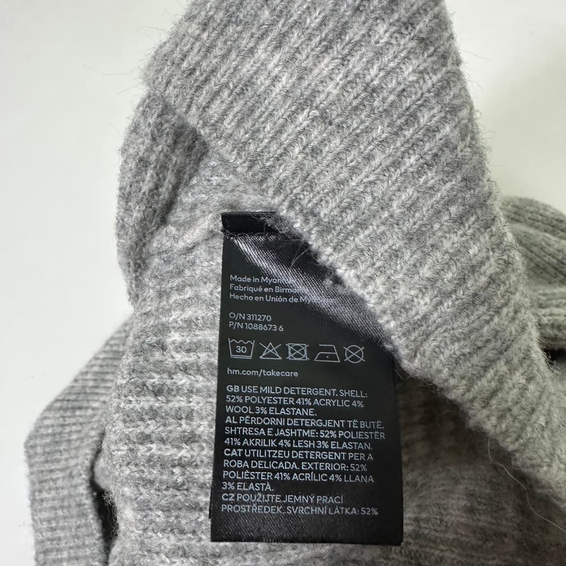 우먼FREE H&M 그레이 오버핏 크롭니트 상품이미지5