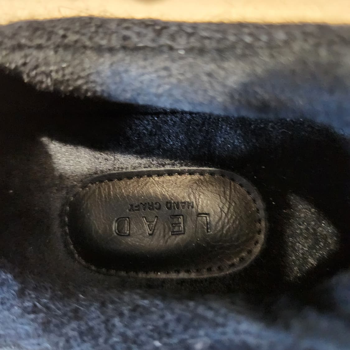 “블랙 니트✨ 주얼 스퀘어 버클 스니커즈 — LEAD HAND CRAFT 상품이미지7