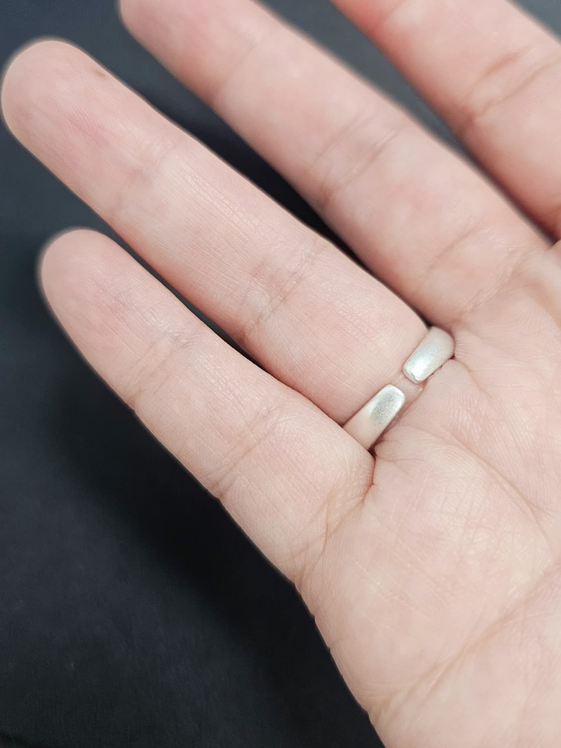 무광 실버 웨이브 오픈 링  은반지 상품이미지4