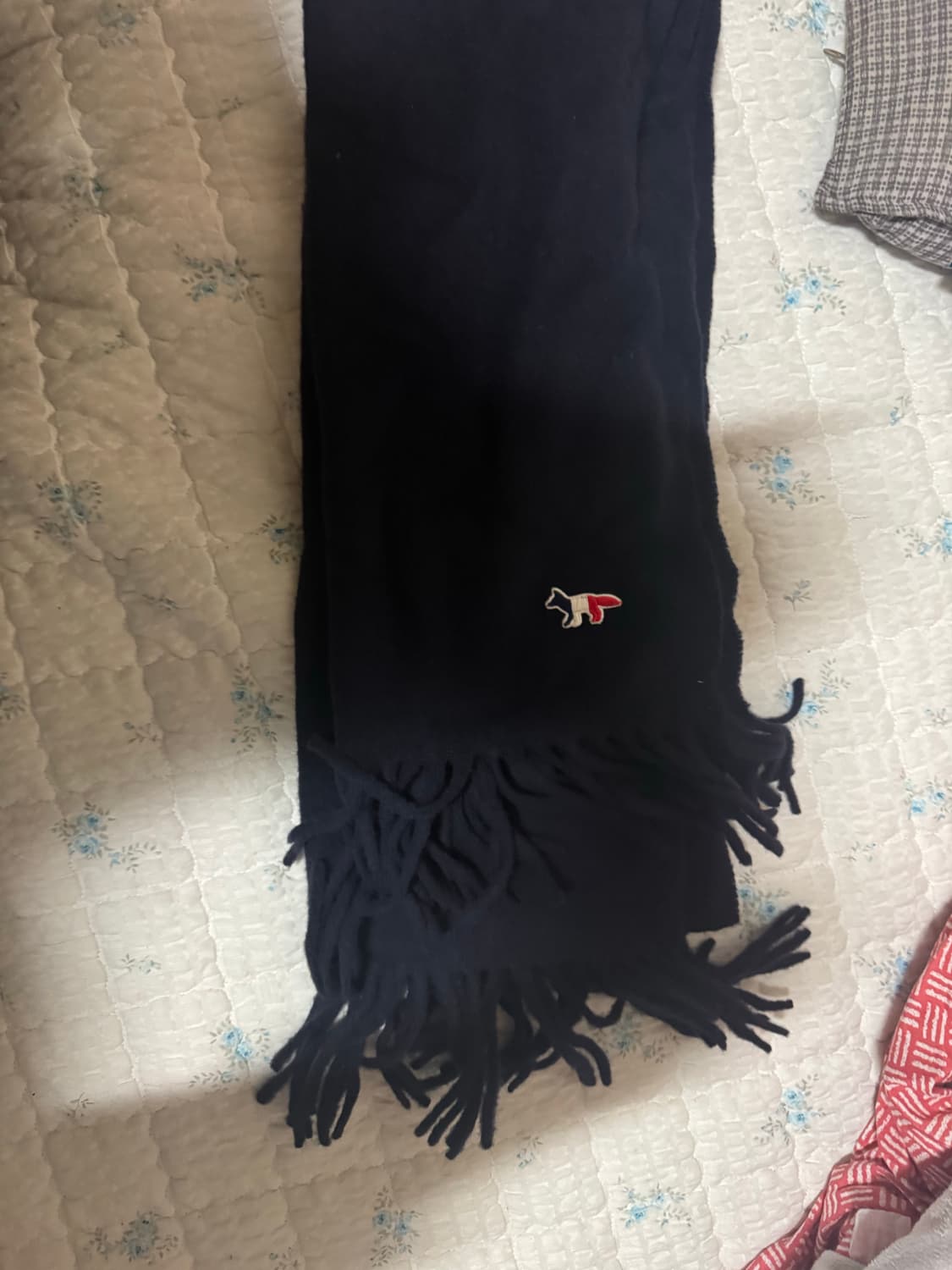 메종 키츠네 트라이컬러 폭스 울 머플러 네이비 상품이미지1