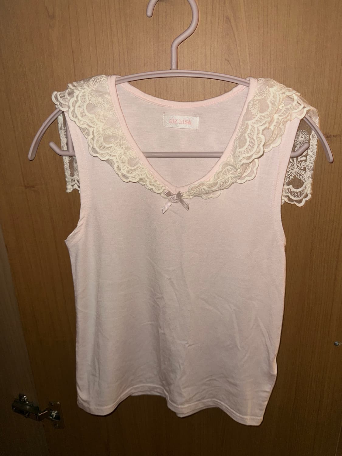 리즈리사 양산형 베이비핑크 레이스 나시 상품이미지1