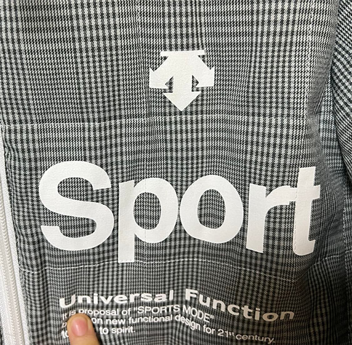 데상트 무브스포츠 남자 덕다운 패딩 캐주얼 L 100 상품이미지5