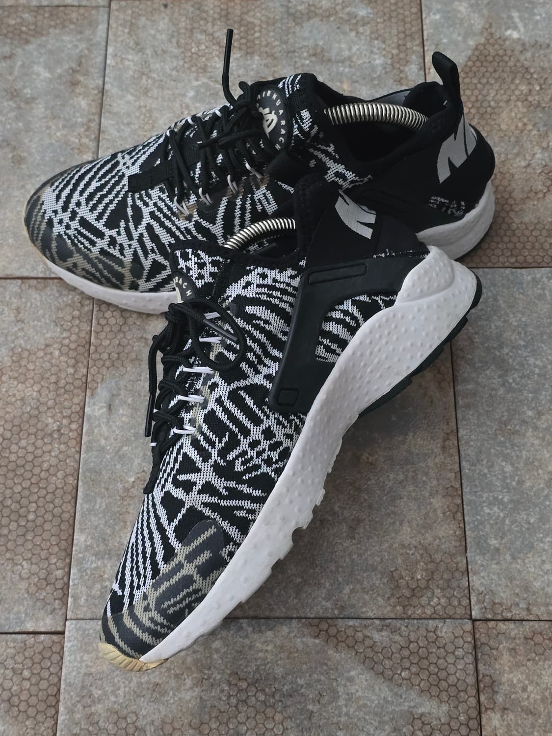 (235)나이키 에어 허라취 런 울트라 자카드 상품이미지6