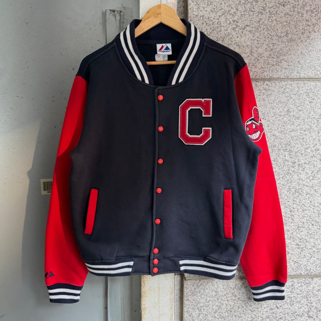 마제스틱 클리블랜드 로고 베이스볼 자켓 상품이미지2