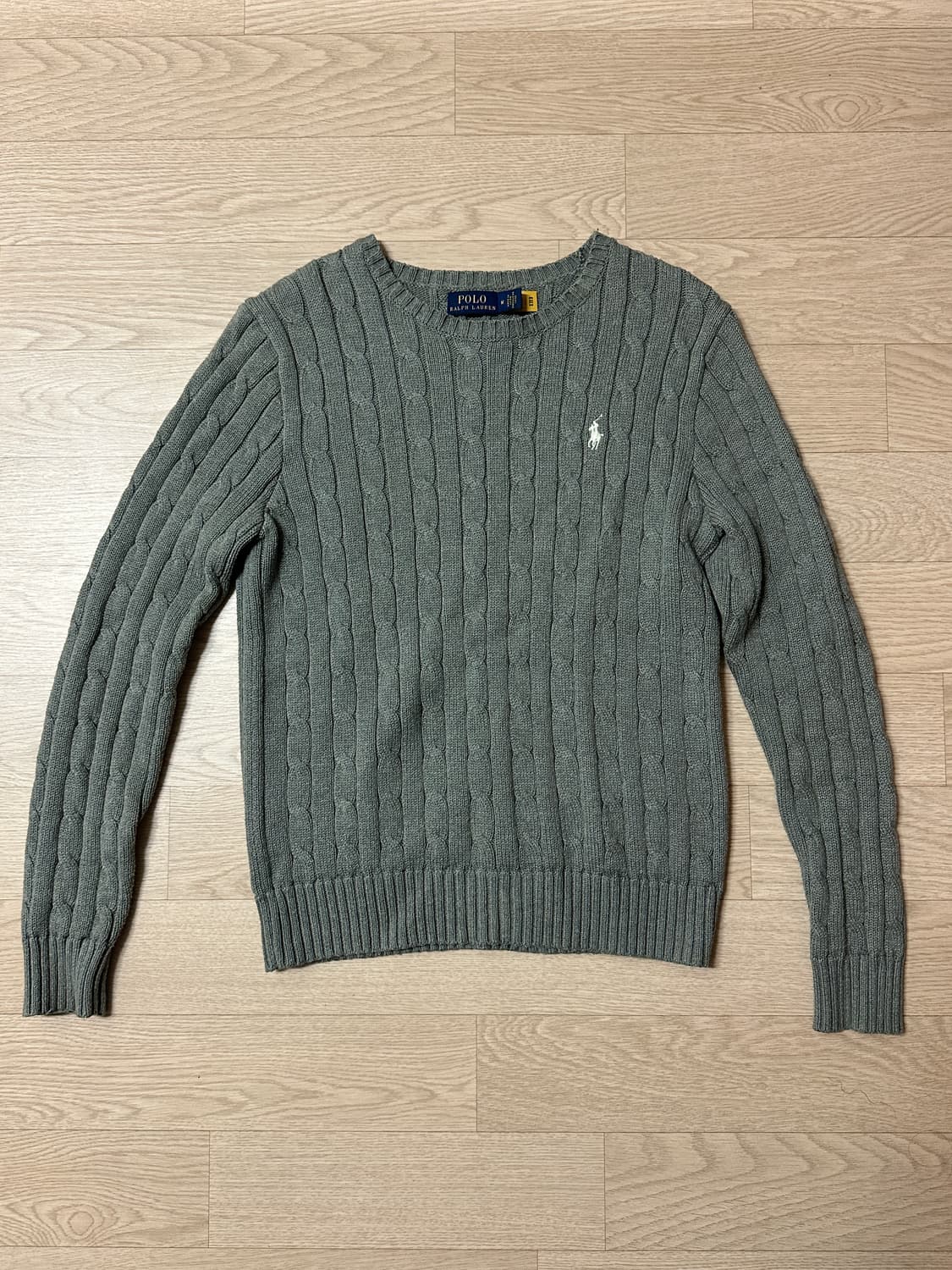 폴로니트 상품이미지1