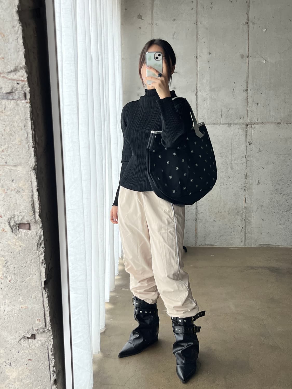 00s Courreges 꾸레쥬 로고 트랙팬츠 라이트베이지 상품이미지3