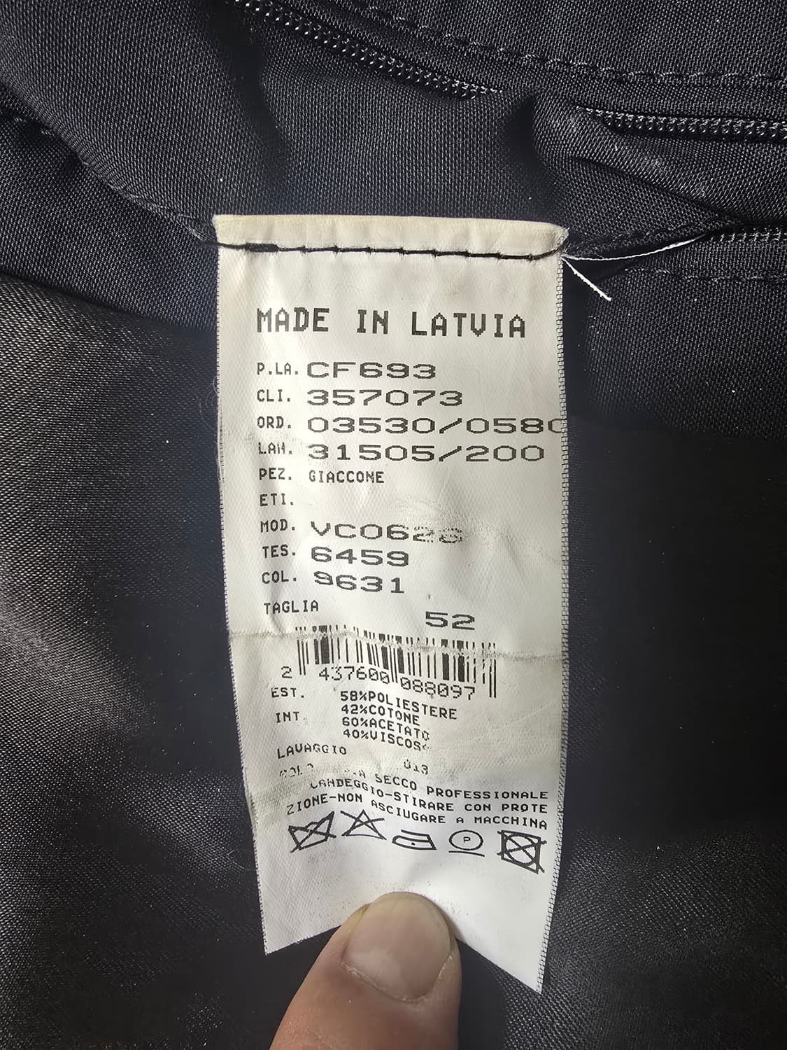 (52) [EMPORIO ARMANI]엠포리오 아르마니 블랙 자켓 상품이미지7