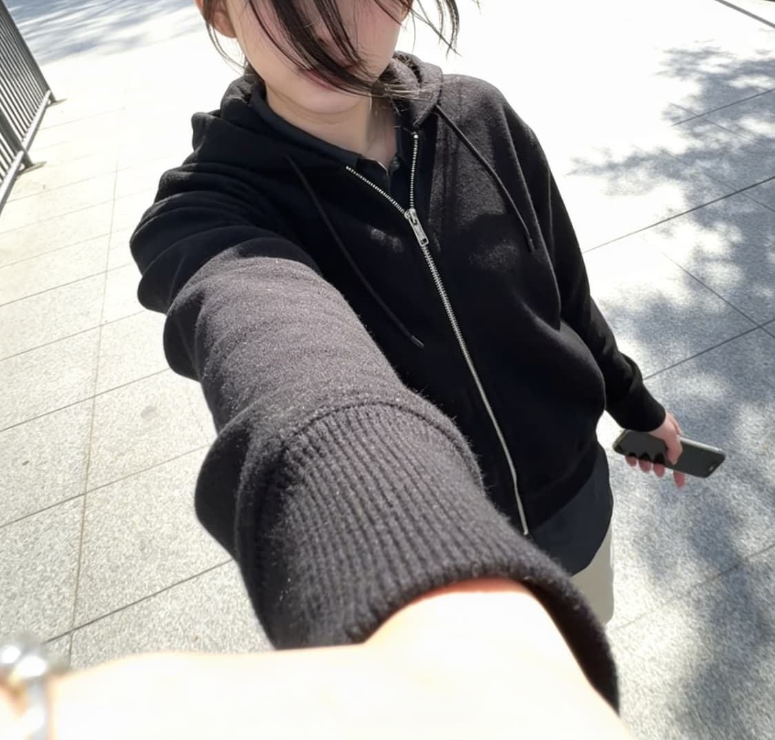 솔리드 미니멀 블랙 후드집업 상품이미지1