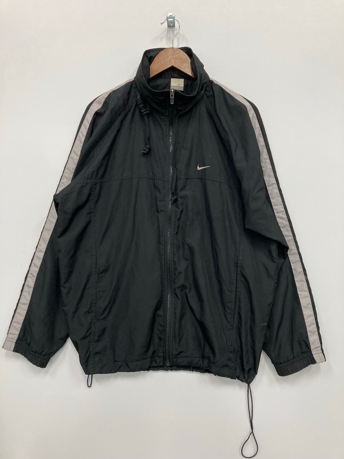 나이키 후드 바람막이 상품이미지1