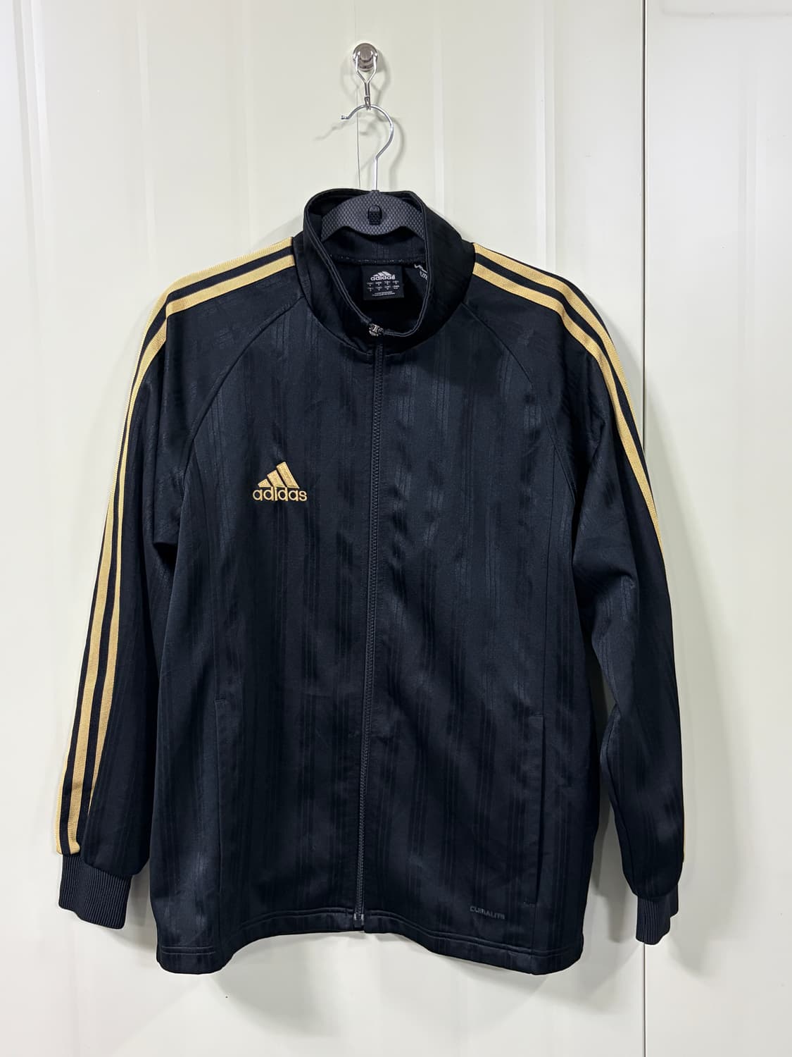 아디다스 블랙 골드 트랙탑 져지 상품이미지1