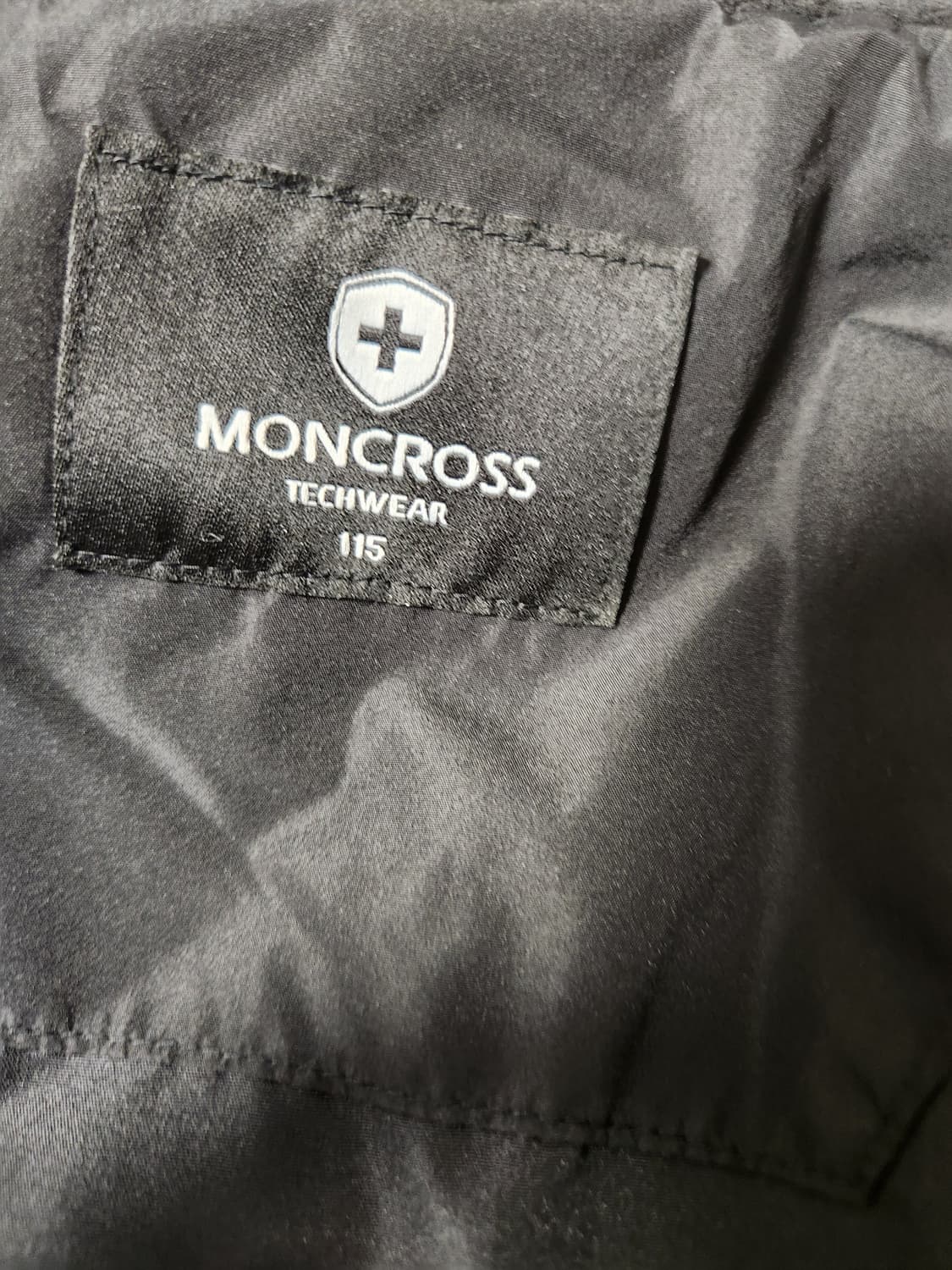 택새상품)MONCROSS 발수#방풍 기능성 경량패딩 사이즈115

  상품이미지4