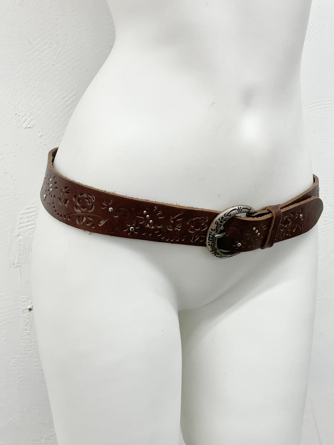 리얼레더 오리엔탈 펀칭 버클 벨트 상품이미지3