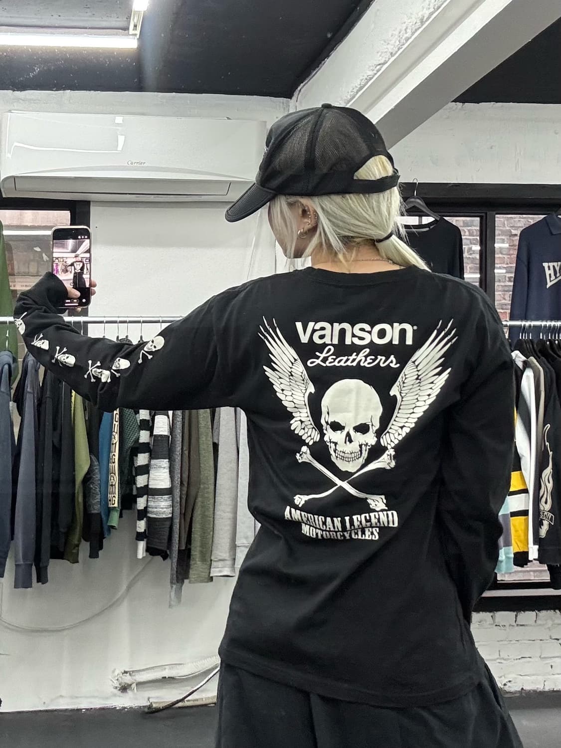 밴슨 레더 사이드 스컬 롱슬리브 상품이미지5