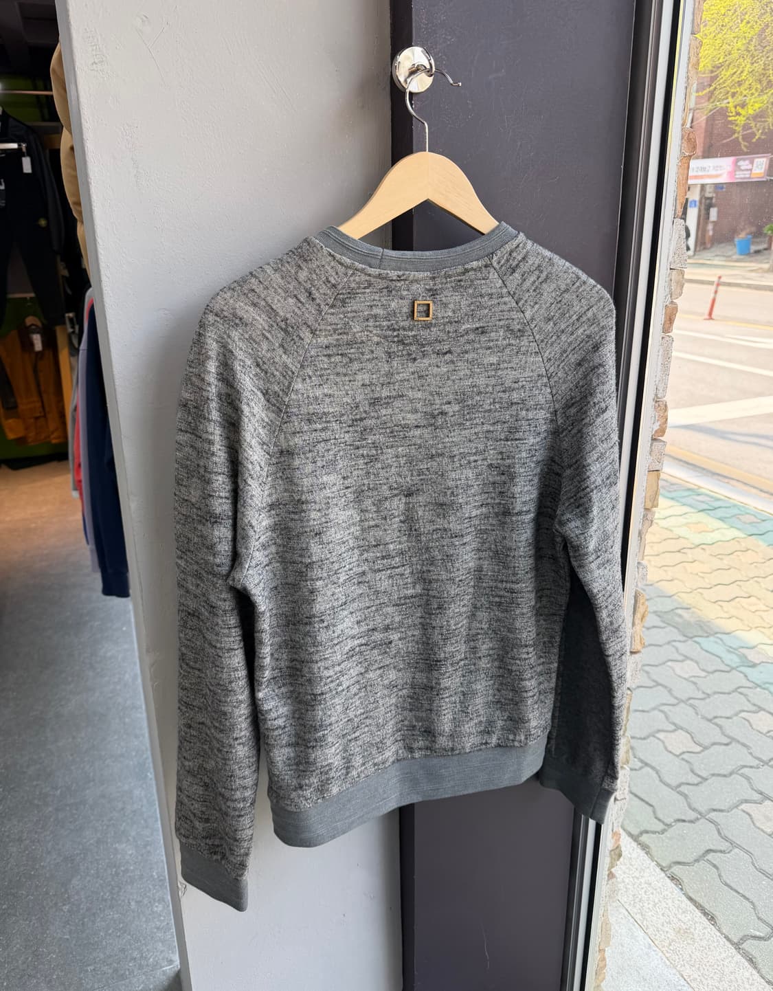 46/ 우영미 스퀘어 배색 맨투맨 상품이미지5