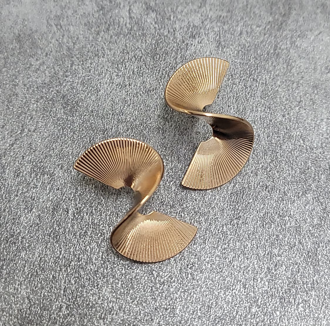 spiral earrings 빈티지귀걸이 상품이미지1